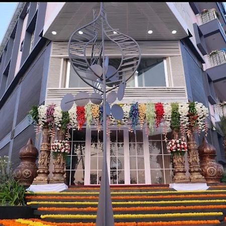 Atmosfera Bengaluru, India Apart otel Dış mekan fotoğraf